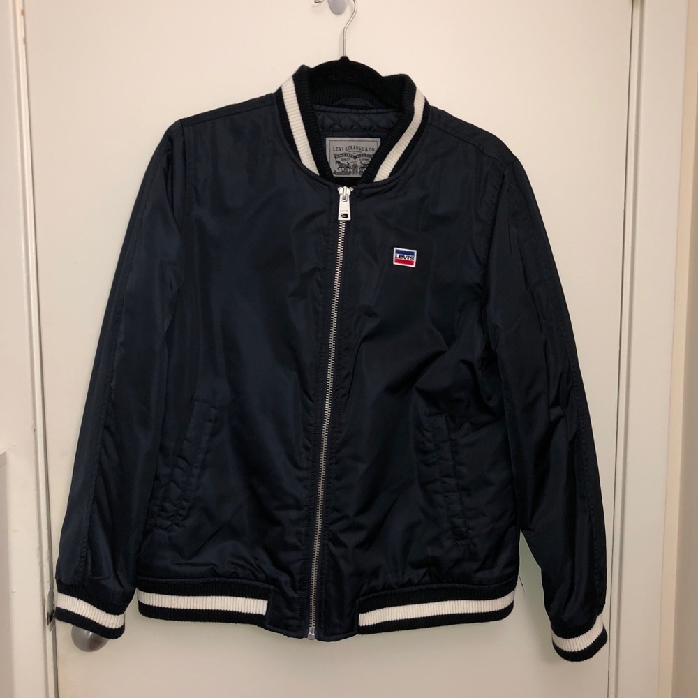 New Levi’s Bomber Jacket, size large Juniors